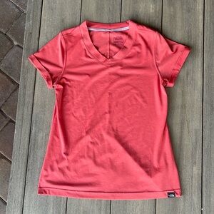 The North Face short sleeve V-neck shirt top FREE SHIPPING